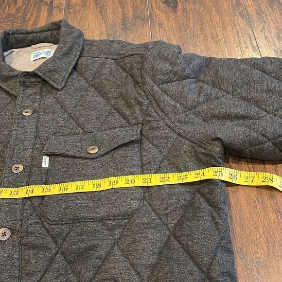 WELLEN
Seawool Bubble Shirt Jacket
in Charcoal size XL in EUC - Picture 10 of 12